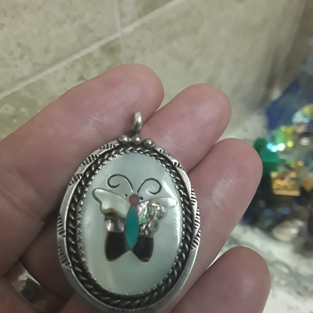 π«SOLDπ«Vintage Sterling Zuni Butterfly Pendant - Picture 3 of 7